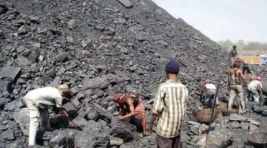 印度1-4月的煤炭进口量下降了12％至1.81亿吨