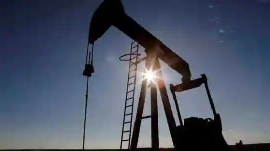 油价先于全球需求和美国经济数据攀升