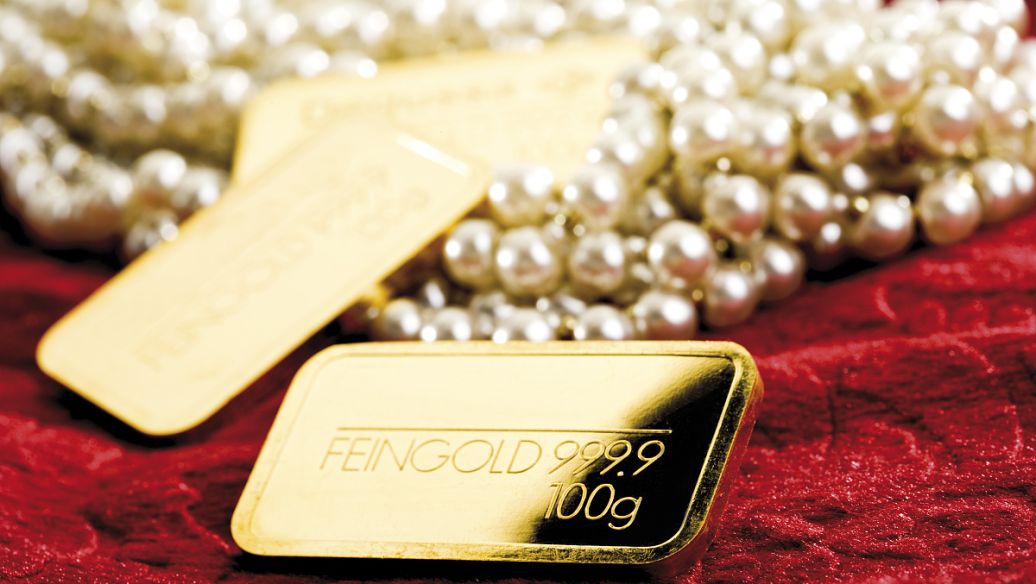黄金接近47000卢比 白银交易持平