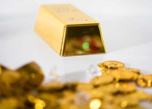 美国通胀数据公布后黄金上涨至1800美元