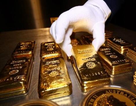 今天的黄金价格为每10克48070卢比 白银的售价为每公斤63600卢比