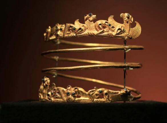 荷兰法院将克里米亚黄金文物授予乌克兰