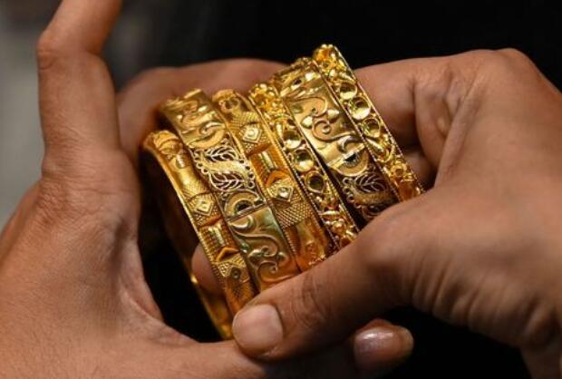 黄金连续第6次上涨 收于6月以来的最高水平