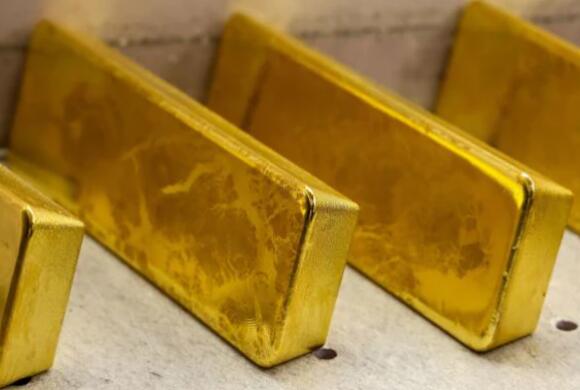 黄金交易价格为每10克52580卢比 白银售价为每公斤69400卢比